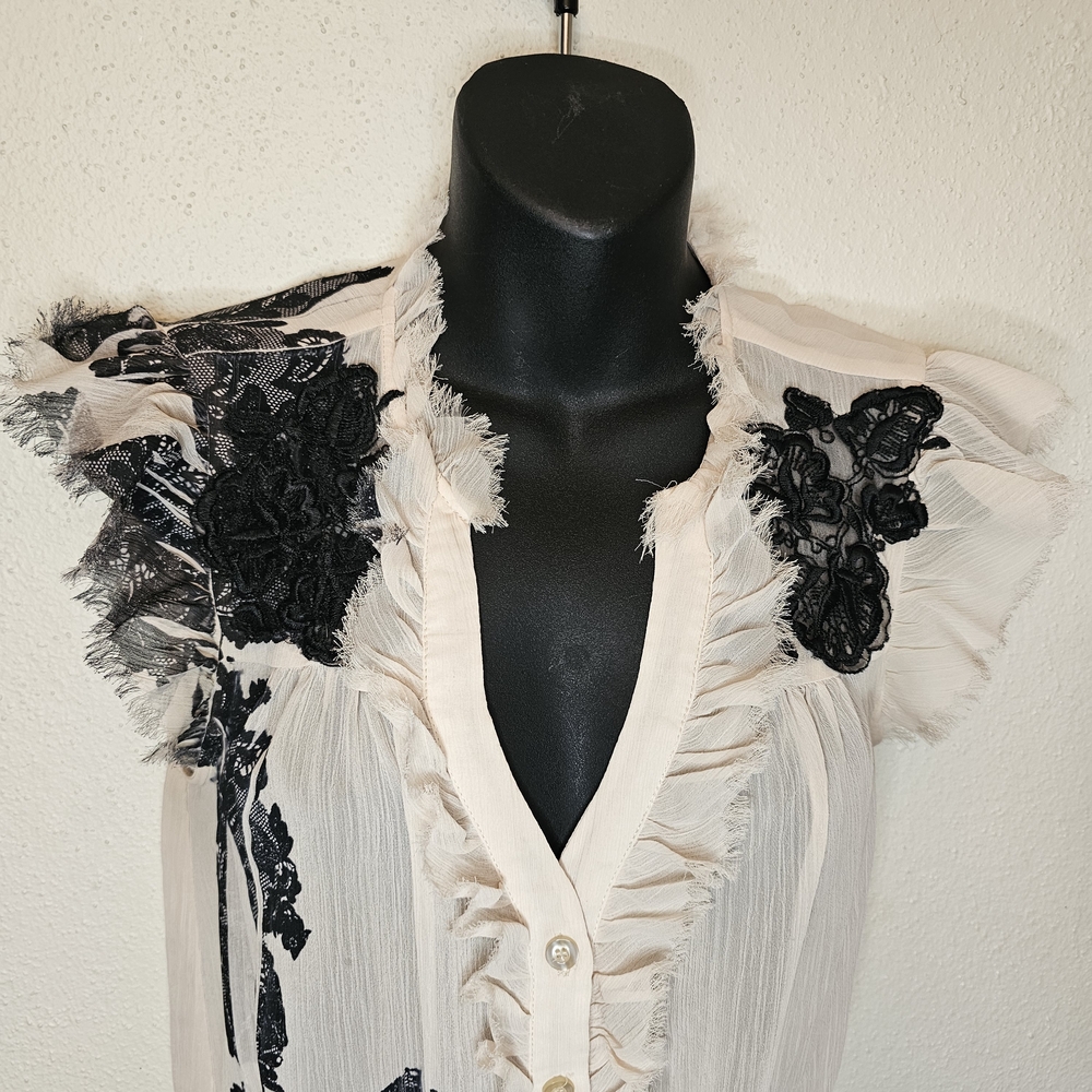 Y2K Guess Black and Cream Lace Blouse